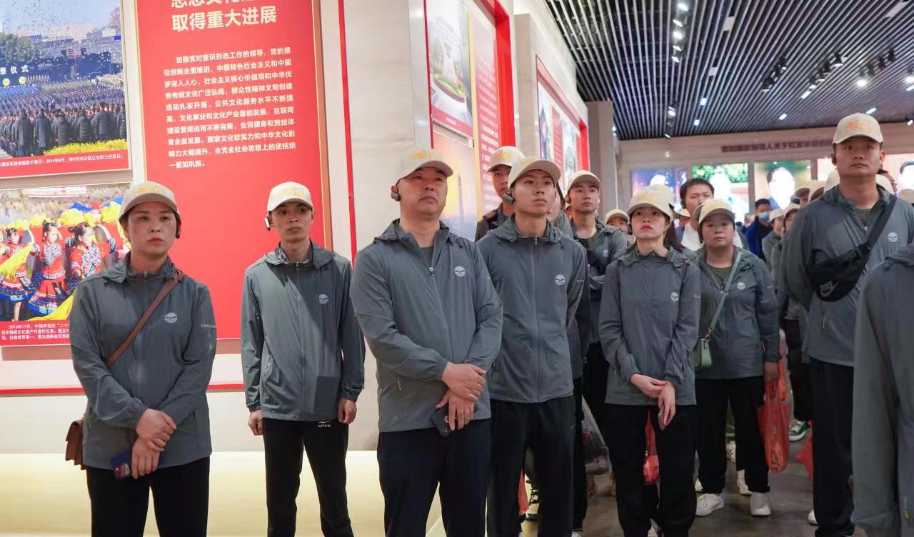 1686038714331617.jpg a43c36ddaab329759c86d57a6ea3070.jpg