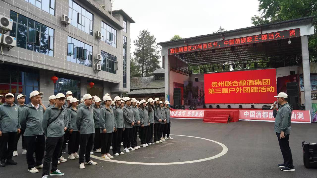 1686038736452464.jpg 3ff55dd02c25f294e5b7a1016823297.jpg